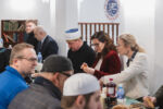Kolacja ramadanowa w gdańskim meczecie. Obecni byli, prezydent Gdańska Aleksandra Dulkiewicz i wiceprezydent Piotr Grzelak